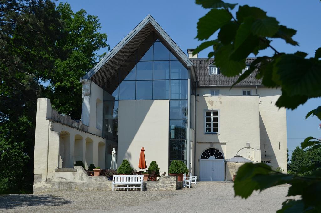 Burg Boetzelaer Hotel Kalkar Exterior photo